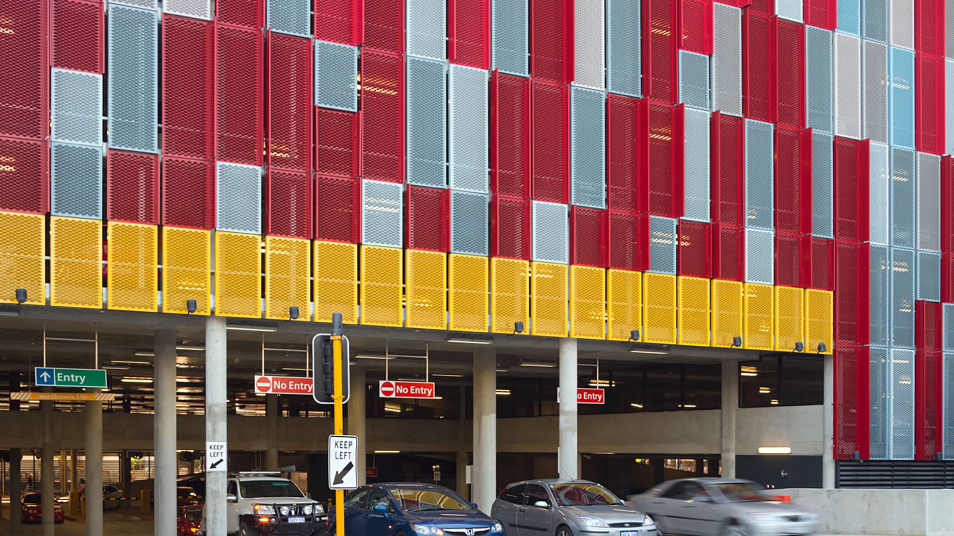Beyond the trophy assets: Australasia’s middle-market opportunity